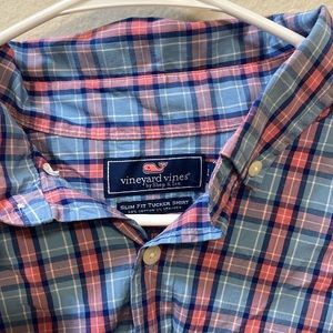 Brand: Vineyard vines. Size: L. Color: Blue/Pink